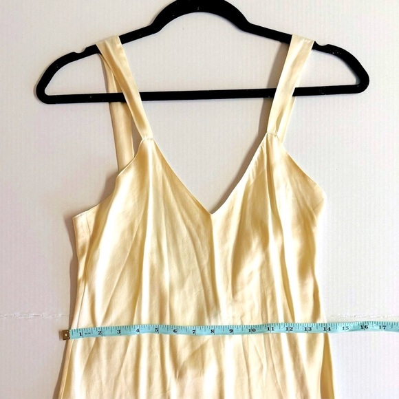 Vtg 100% Silk Saks 5th Avenue Luxurious cream maxi slip dress.Size S - Picture 4 of 6